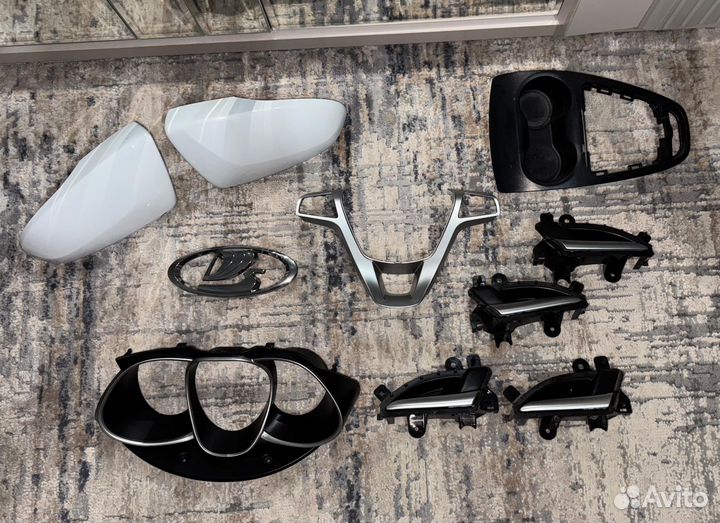 Молдинги салона LADA vesta