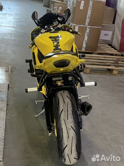 Мотоцикл yamaha r6