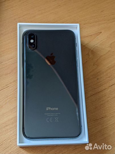 iPhone X, 64 ГБ