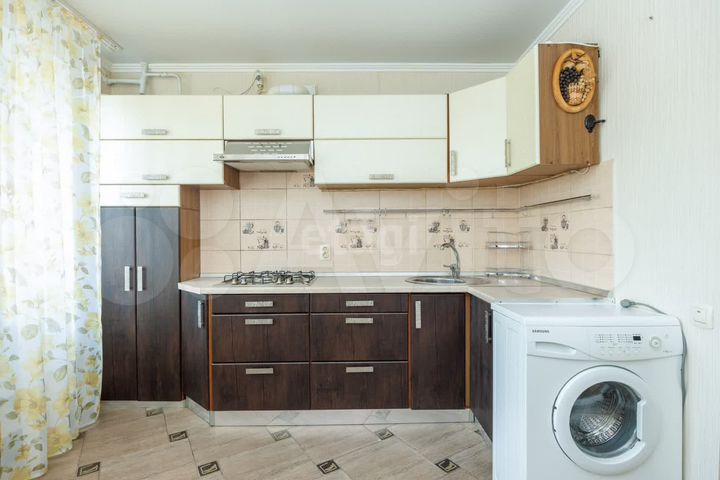 3-к. квартира, 89,9 м², 1/10 эт.