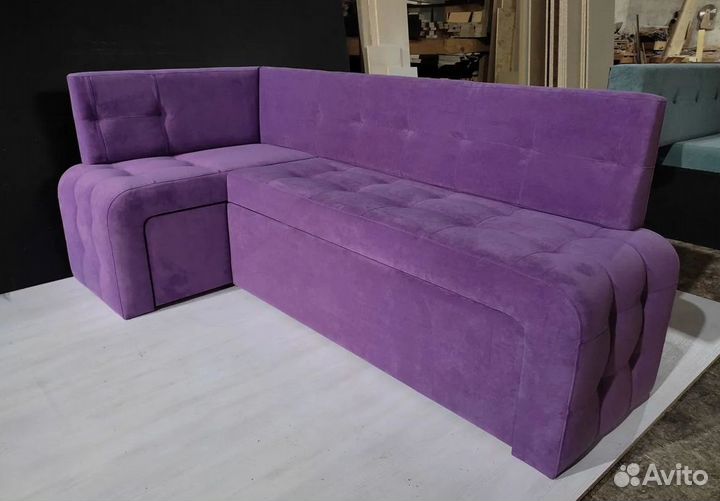 Угловой диван со спальным местом
