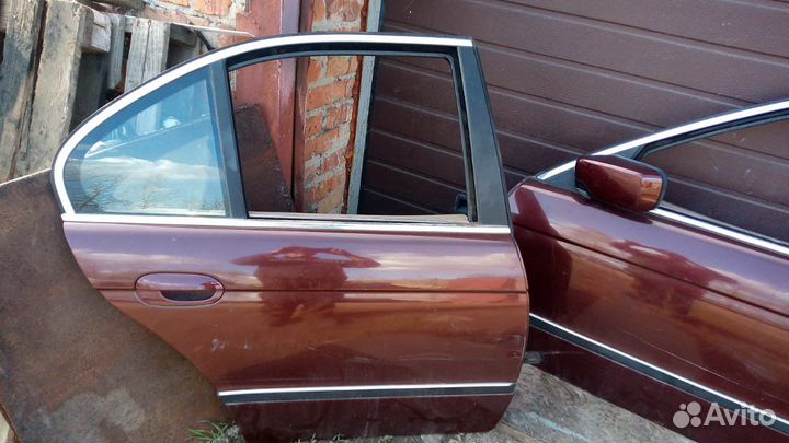 Двери BMW e39 седан