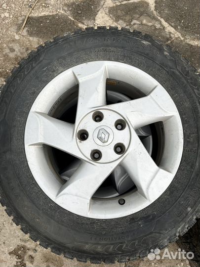 Зимние колеса R16 215/65 на Рено Дастер Террано