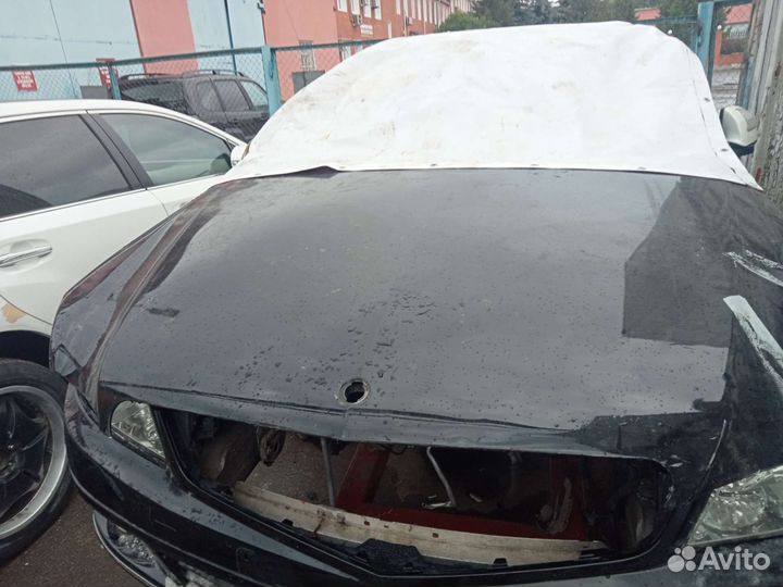Капот на mercedes Е 212