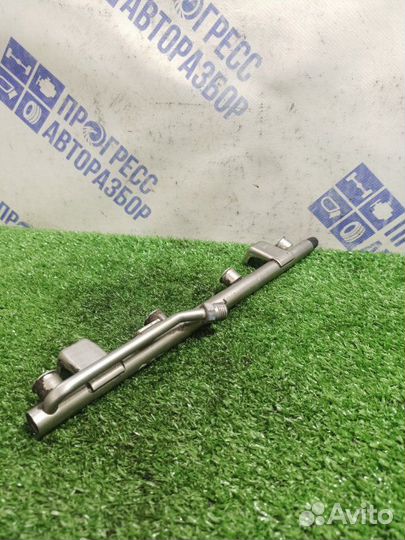 Топливная рампа Audi A4 B6 седан 1.8 BFB 2002