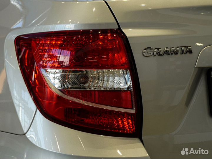 LADA Granta 1.6 МТ, 2024