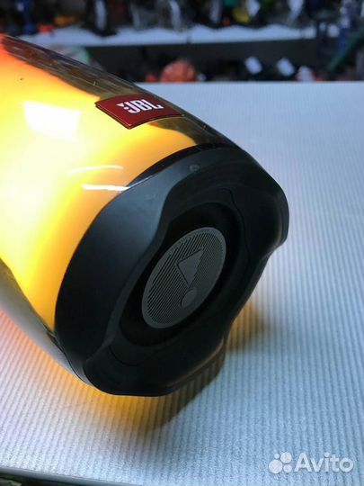 Колонка JBL pulse 4