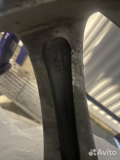 Колеса в сборе R18 летние Nissan