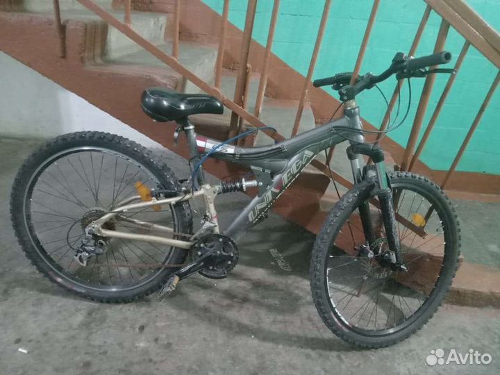 Велосипед спортивный
