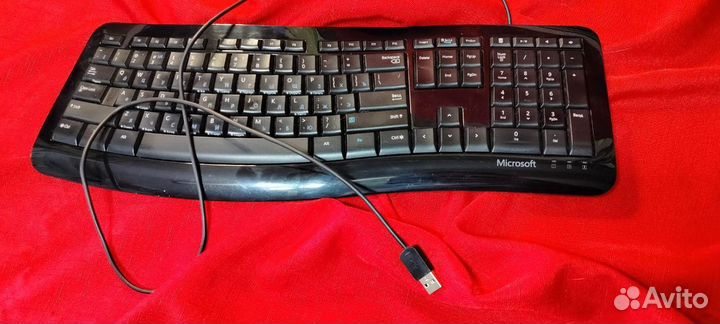 Механическая клавиатура Microsoft