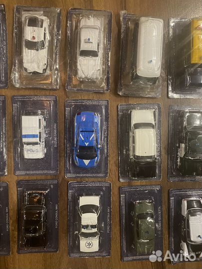 Полиция мира. Деагостини