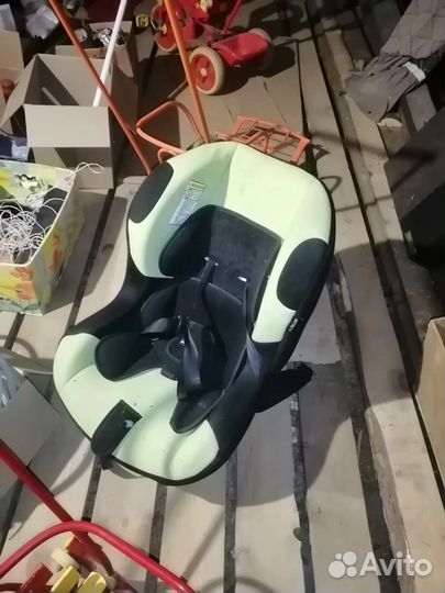 Детское машинное кресло