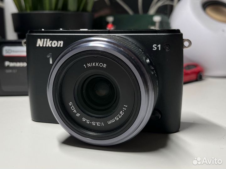 Фотоаппарат Nikon 1s1