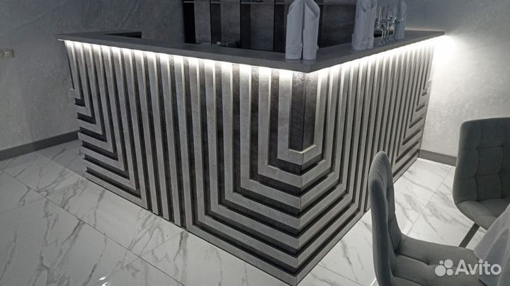 Барная стойка угловая / Лома-Верде