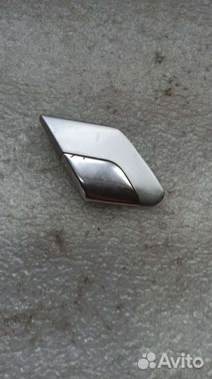 Молдинг заднего крыла Volkswagen Phaeton