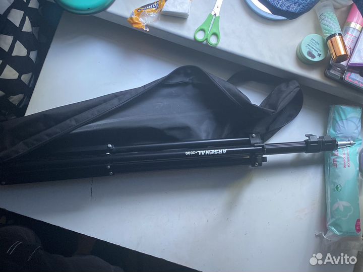 Вспышка студийная SS-200F