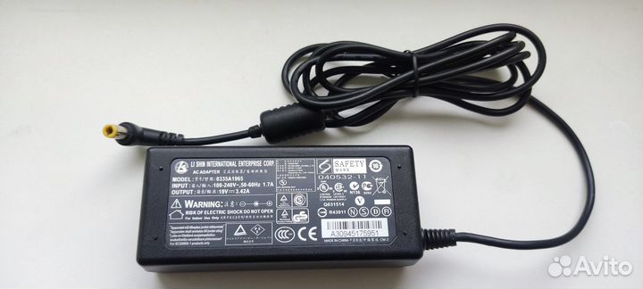 Блок питания для ноутбука 19V 3.42A 65W 5.5х2.5