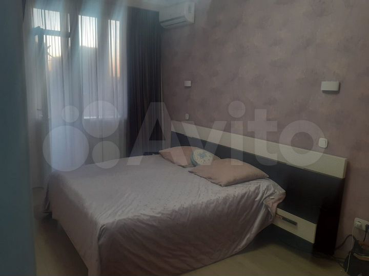 3-к. квартира, 100 м², 7/14 эт.