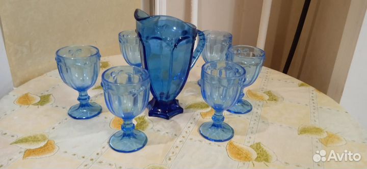 Графин с бокалом для напитков