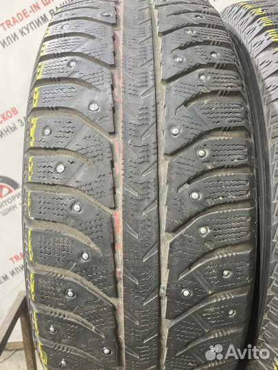 Bridgestone Ice Cruiser 7000 235/60 R17 M