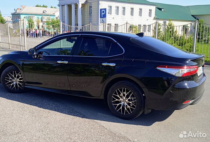 Аренда авто бизнес класса Toyota Camry 2020г