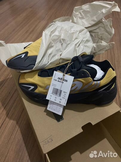 Adidas yeezy boost 700 mnvn оригинал