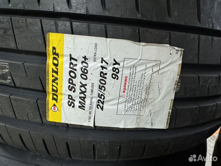 Dunlop SP Sport Maxx 060+ 225/50 R17 98Y