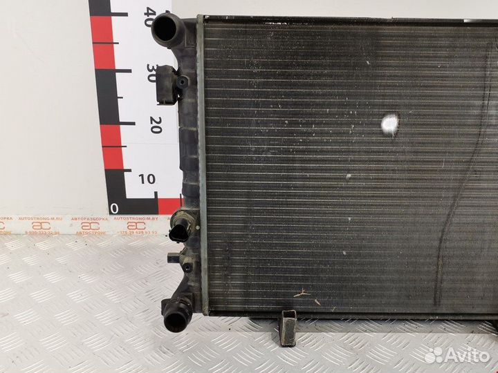 Радиатор основной для Volkswagen Golf 4