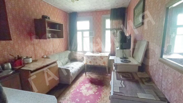 Комната 12 м² в 3-к., 2/2 эт.