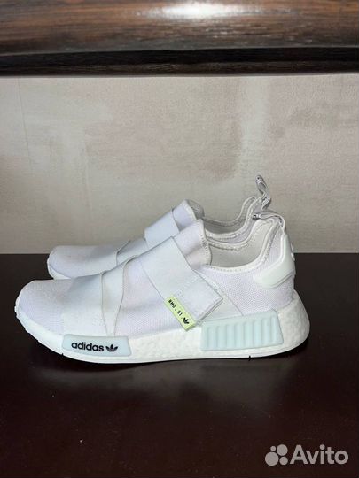 Кроссовки adidas nmd r1