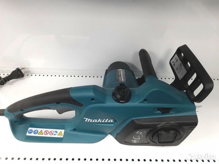 Пила цепная сетевая UC3041A Makita