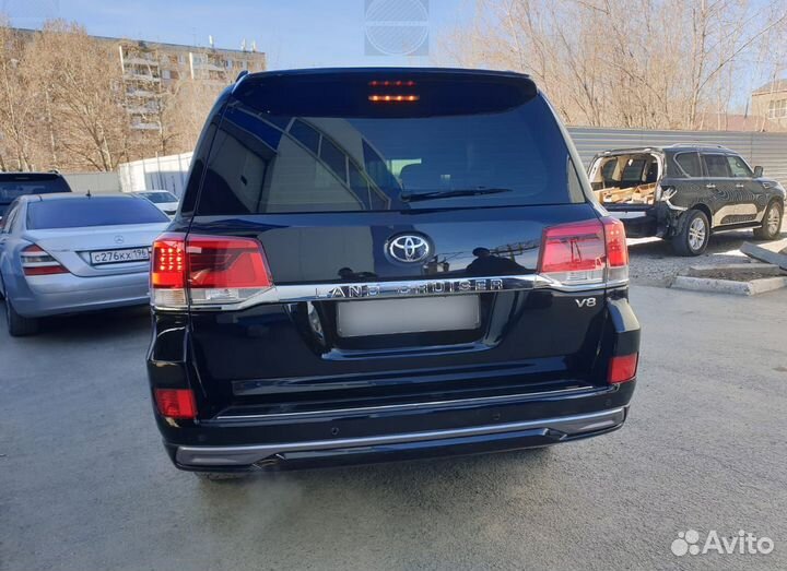 Обвес Toyota Land Cruiser 200