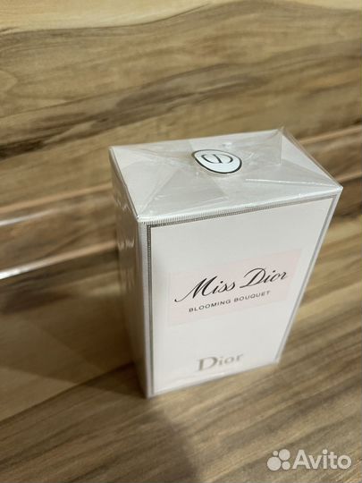 Парфюм dior Miss Dior Blooming Bouquet