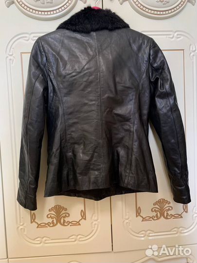 Куртка кожаная женская