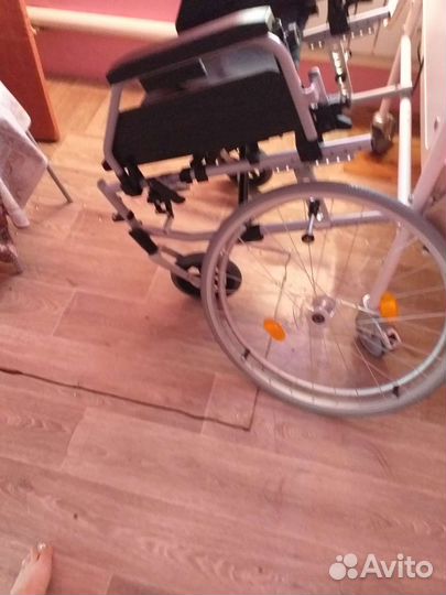 Коляска инвалидная