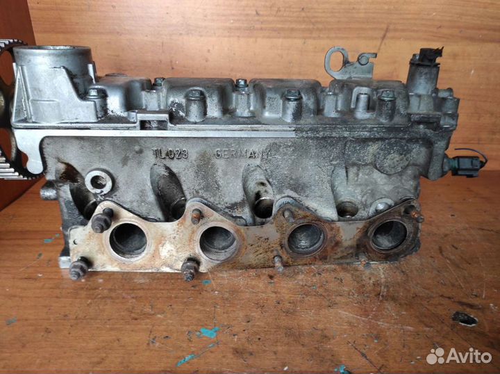 Головка блока Фольксваген Поло Лупо 1,4 MPi