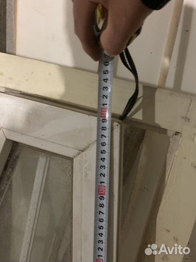 Пластиковое треугольное окно