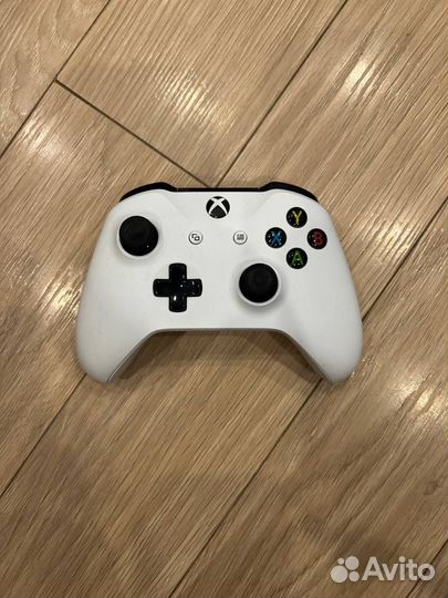 Геймпад xbox One