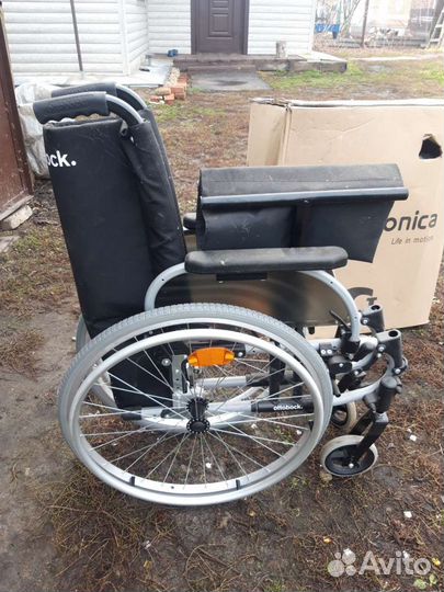 Инвалидная коляска новая