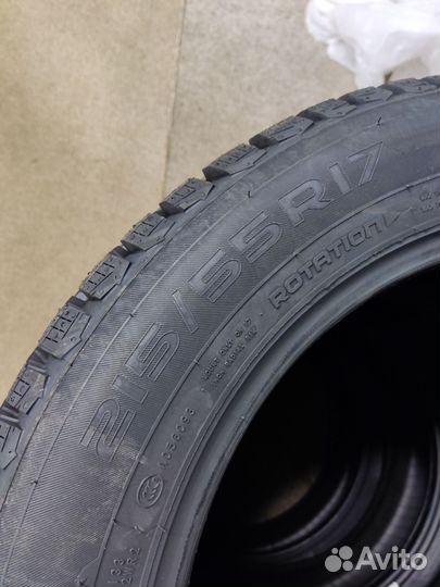 Nokian Tyres Hakkapeliitta 9 215/55 R17 98T