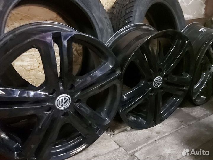 Диски vag r18 комплект