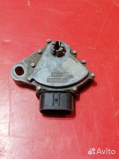 Датчик положения селектора АКПП Toyota Camry XV40