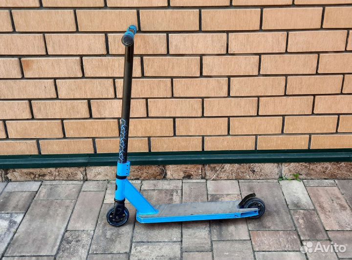 Трюковой самокат