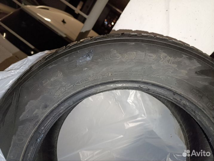 Nokian Tyres Hakkapeliitta R 205/65 R16