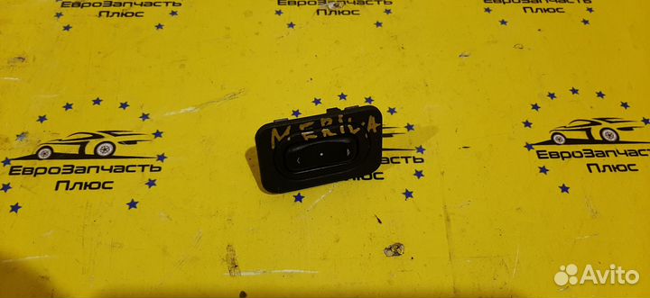 Кнопка стеклоподъемника Opel Meriva A