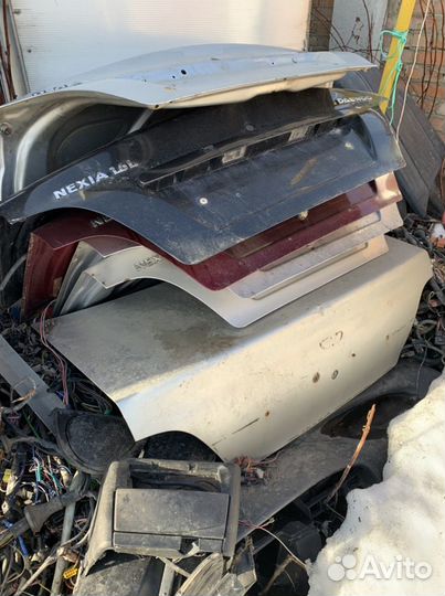 Крышка багажника Дэу Нексия разборка