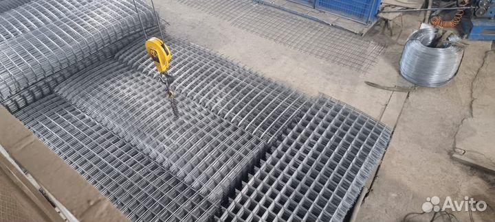 Сетка кладочная 100х100х3 в картах 1х3 m