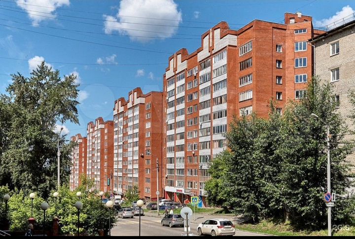 2-к. квартира, 66,3 м², 1/10 эт.