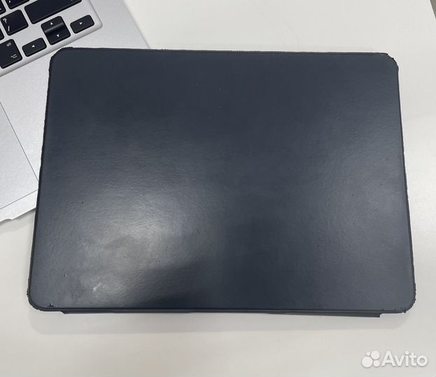 Клавиатура Smart Folio for iPad Pro