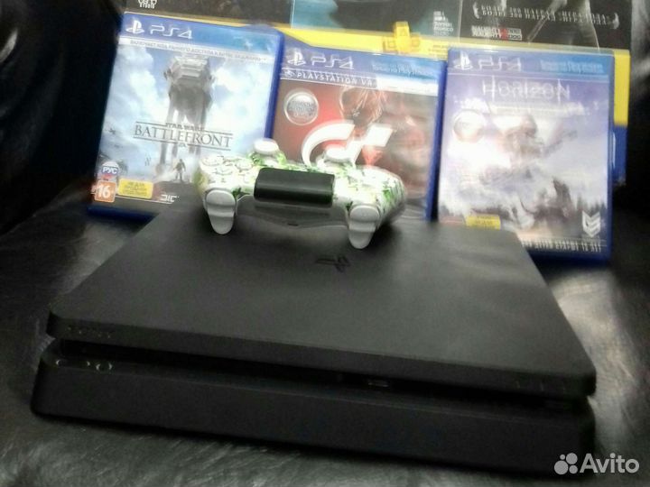 Sony playstation 4 PS4 slim
